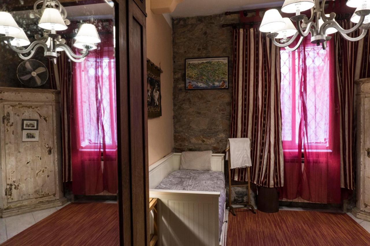 Ca Toa Villa Sarzana Eksteriør billede